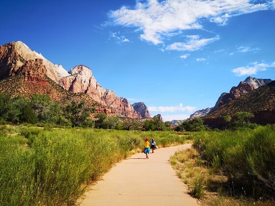 zion canyon view from Parus trail