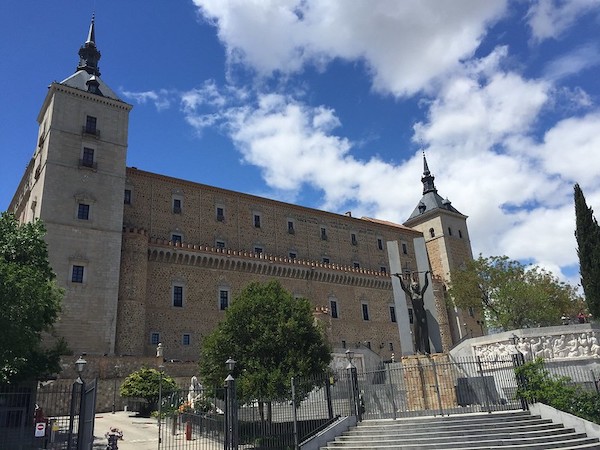 One day in Toledo: Toledo city center castle